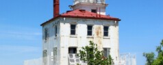 Woman Buys Abandoned Lighthouse, Then Completely Transforms It Into 3-Bedroom Home